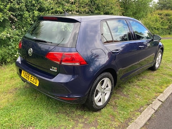 Used Volkswagen Golf 2016 for sale - 78722211: Photo