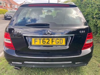 Used Mercedes-Benz C Class 2012 for sale - 78568600: Photo