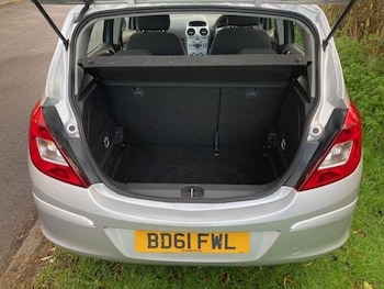 Used Vauxhall Corsa 2011 for sale - 76969058: Photo