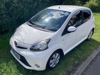 Used Toyota AYGO 2012 for sale - 78885652: Photo