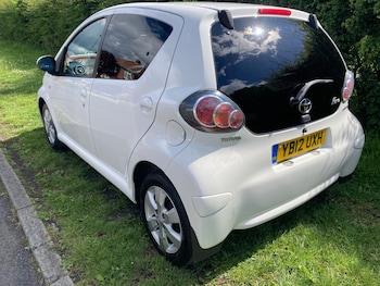 Used Toyota AYGO 2012 for sale - 78885652: Photo