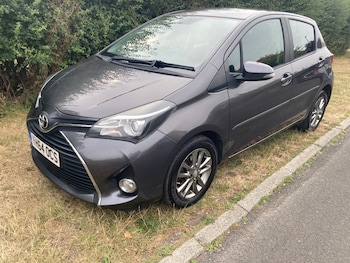 Used Toyota Yaris 2014 for sale - 79380465: Photo