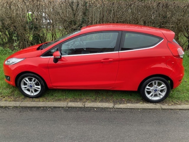 Used Ford Fiesta 2016 for sale - 76971601: Photo 2