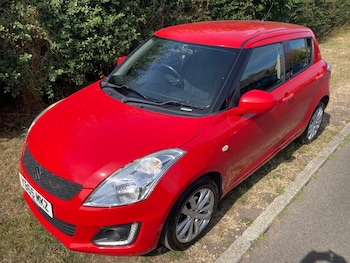 Used Suzuki Swift 2015 for sale - 79524934: Photo
