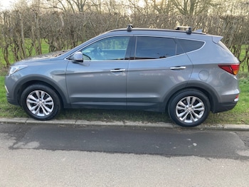 Used Hyundai Santa Fe 2018 for sale - 77618837: Photo