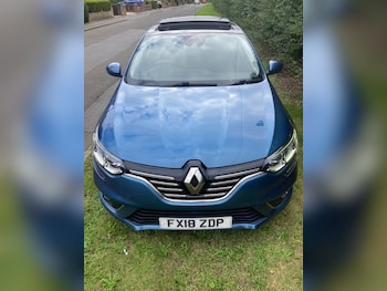 Used Renault Megane 2018 for sale - 76364015: Photo