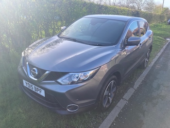 Used Nissan Qashqai 2015 for sale - 78091612: Photo