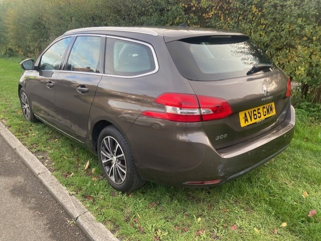 Used Peugeot 308 2015 for sale - 76366657: Photo 5