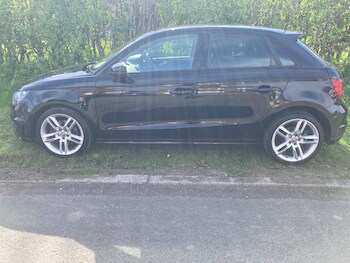 Used Audi A1 2014 for sale - 78152768: Photo