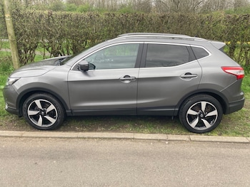 Used Nissan Qashqai 2016 for sale - 78042308: Photo