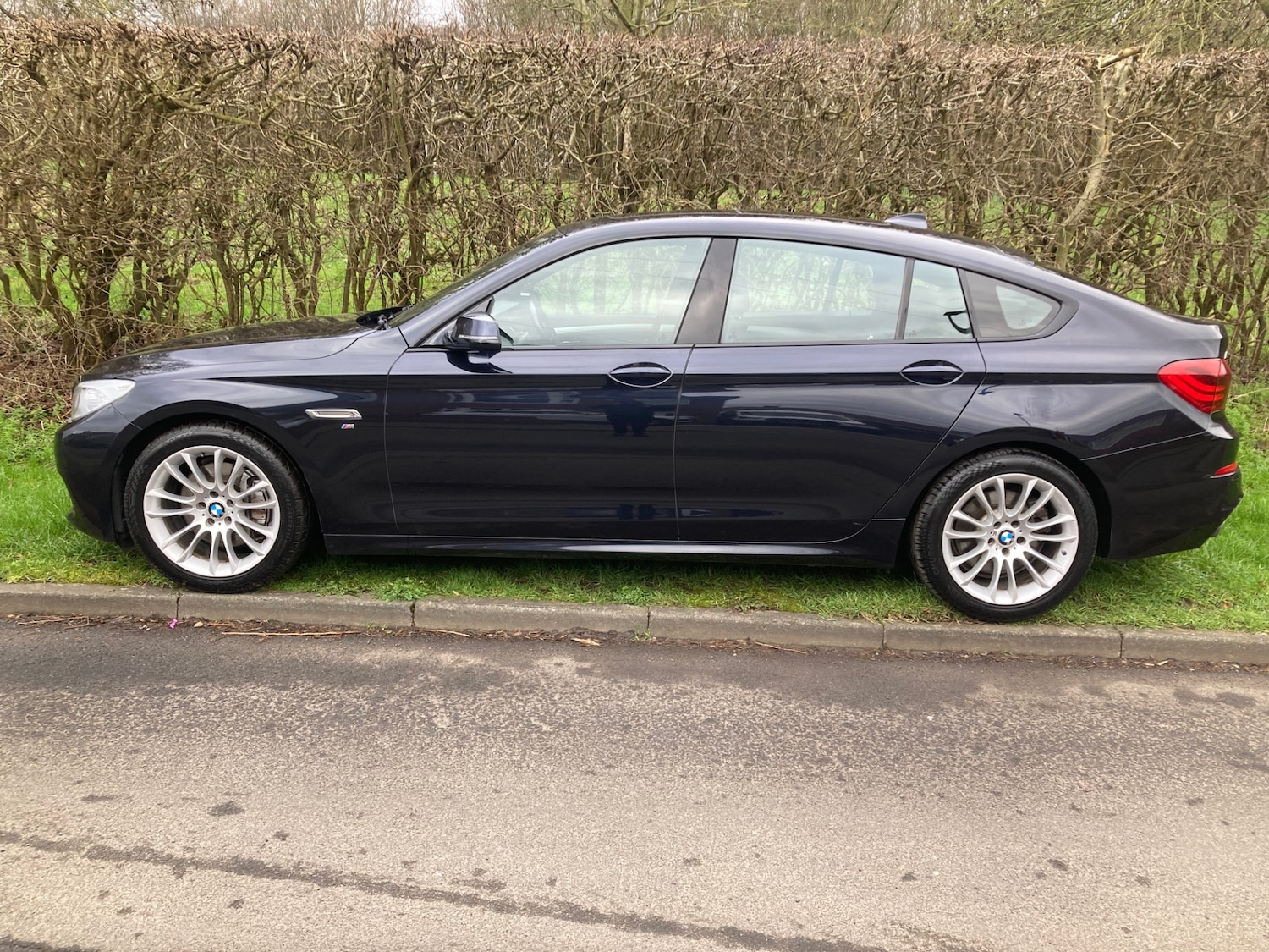 Used BMW 5 Series 2015 for sale - 77581602: Photo 2