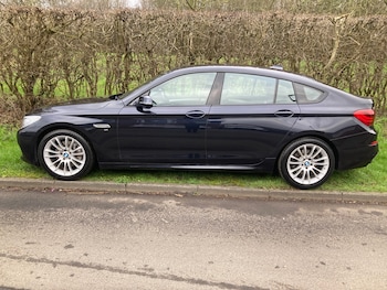 Used BMW 5 Series 2015 for sale - 77581602: Photo