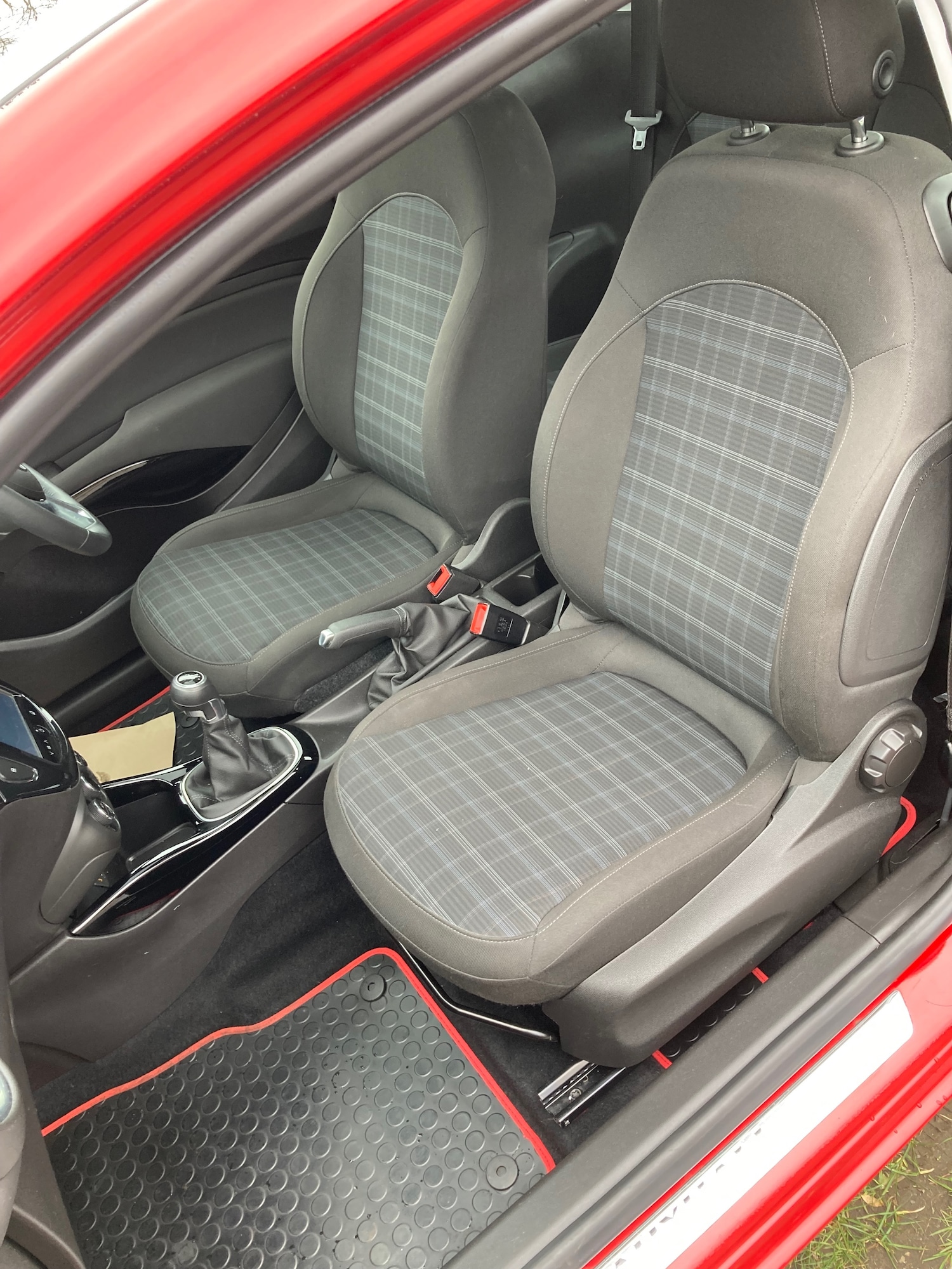 Used Vauxhall ADAM 2015 for sale - 77997792: Photo 13