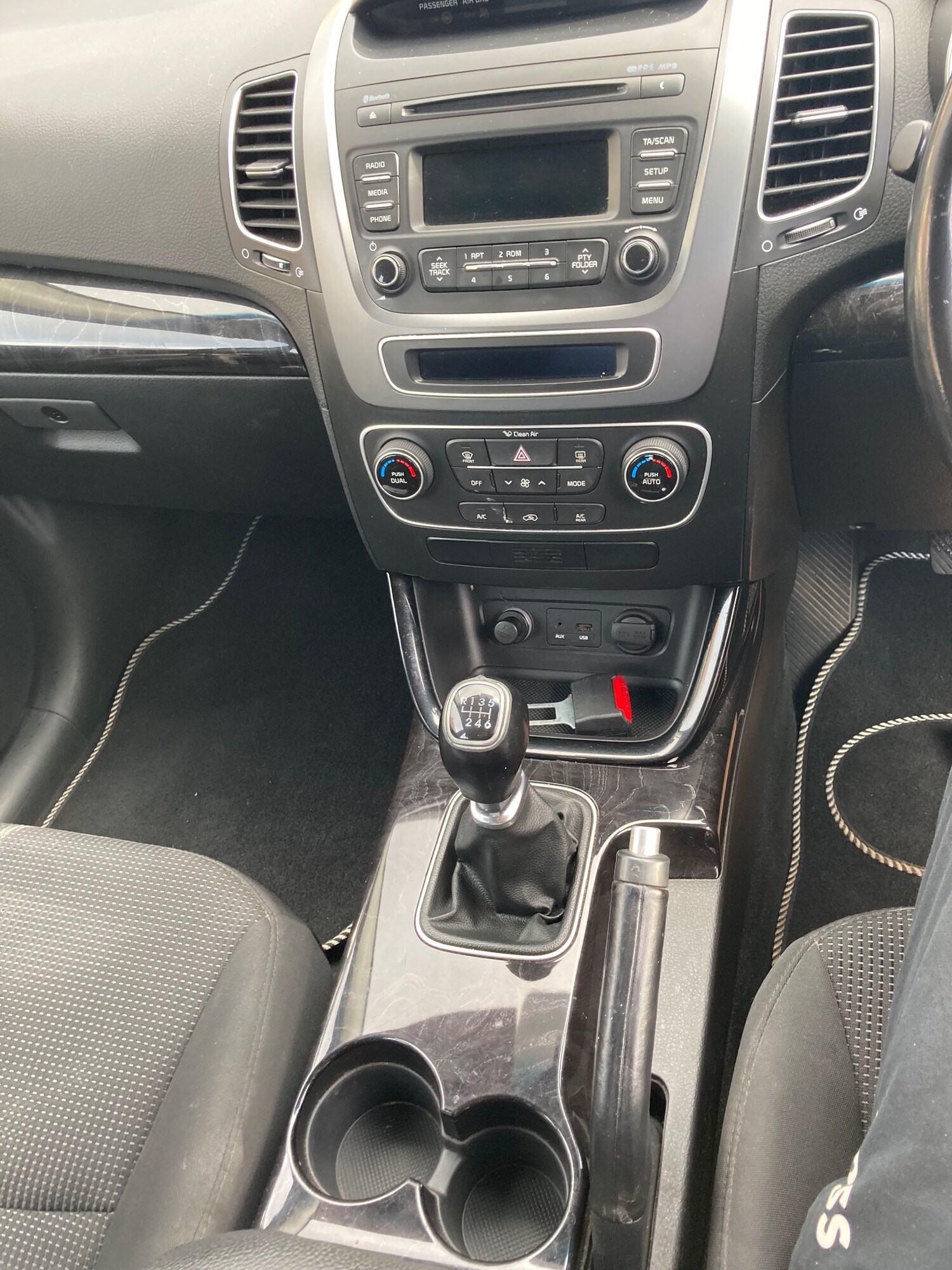 Used Kia Sorento 2013 for sale - 77877884: Photo 9