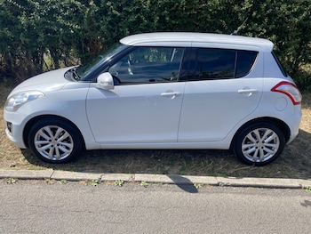 Used Suzuki Swift 2015 for sale - 79504635: Photo