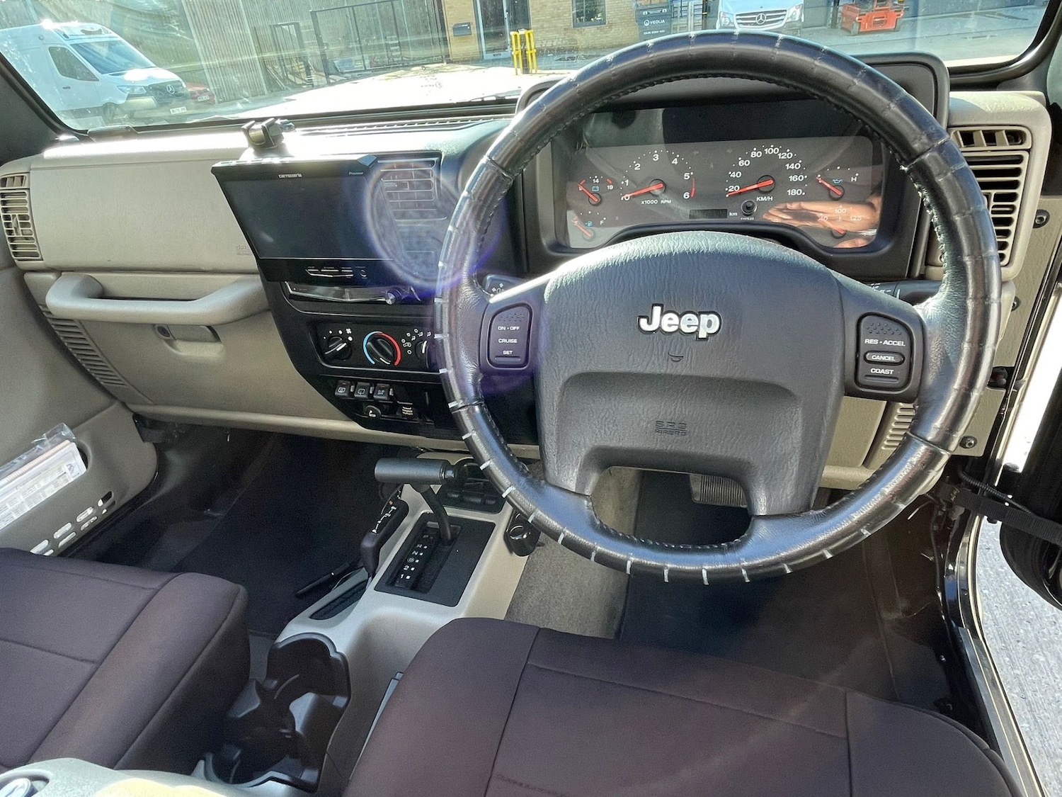 Used Jeep Wrangler 2004 for sale - 77996941: Photo 15