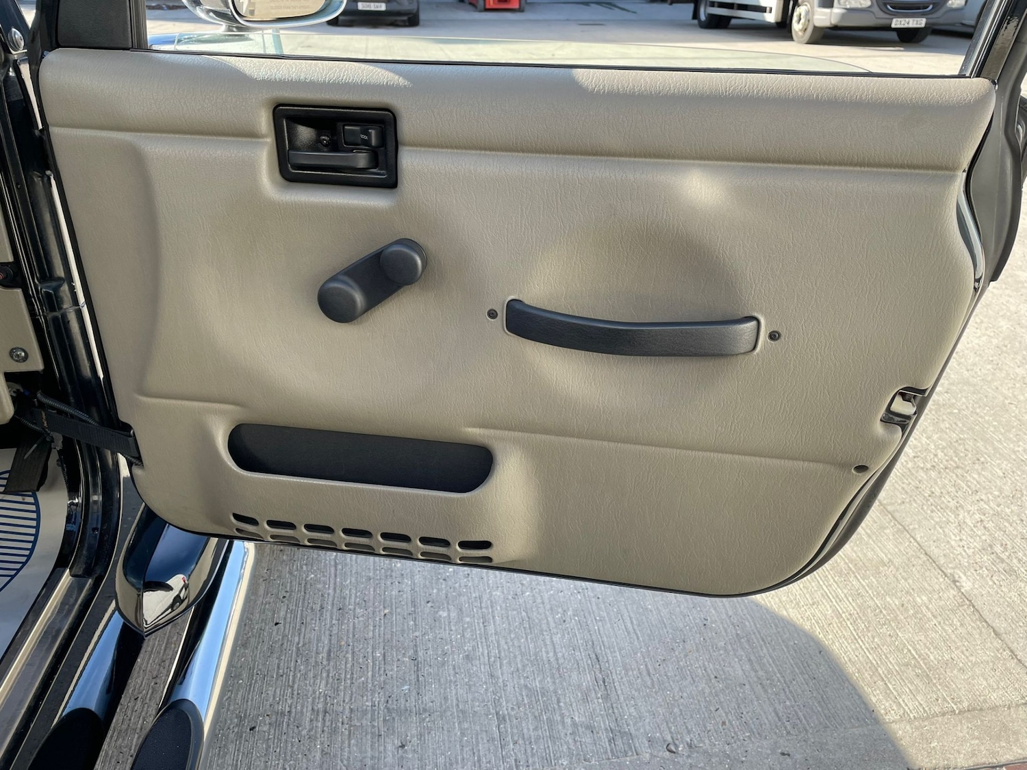 Used Jeep Wrangler 2004 for sale - 77996941: Photo 17