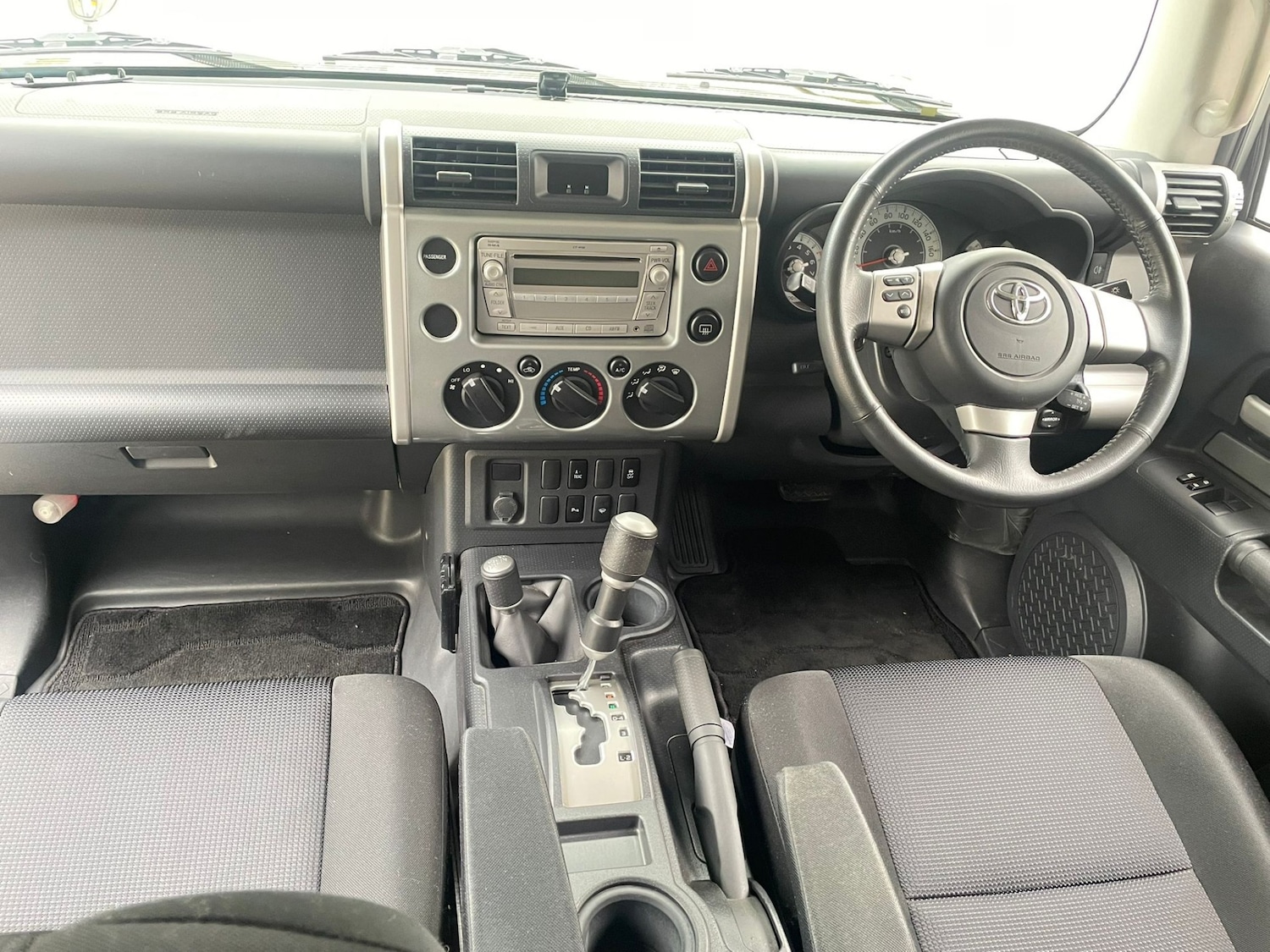 Used Toyota FJ Cruiser 2011 for sale - 76625757: Photo 16