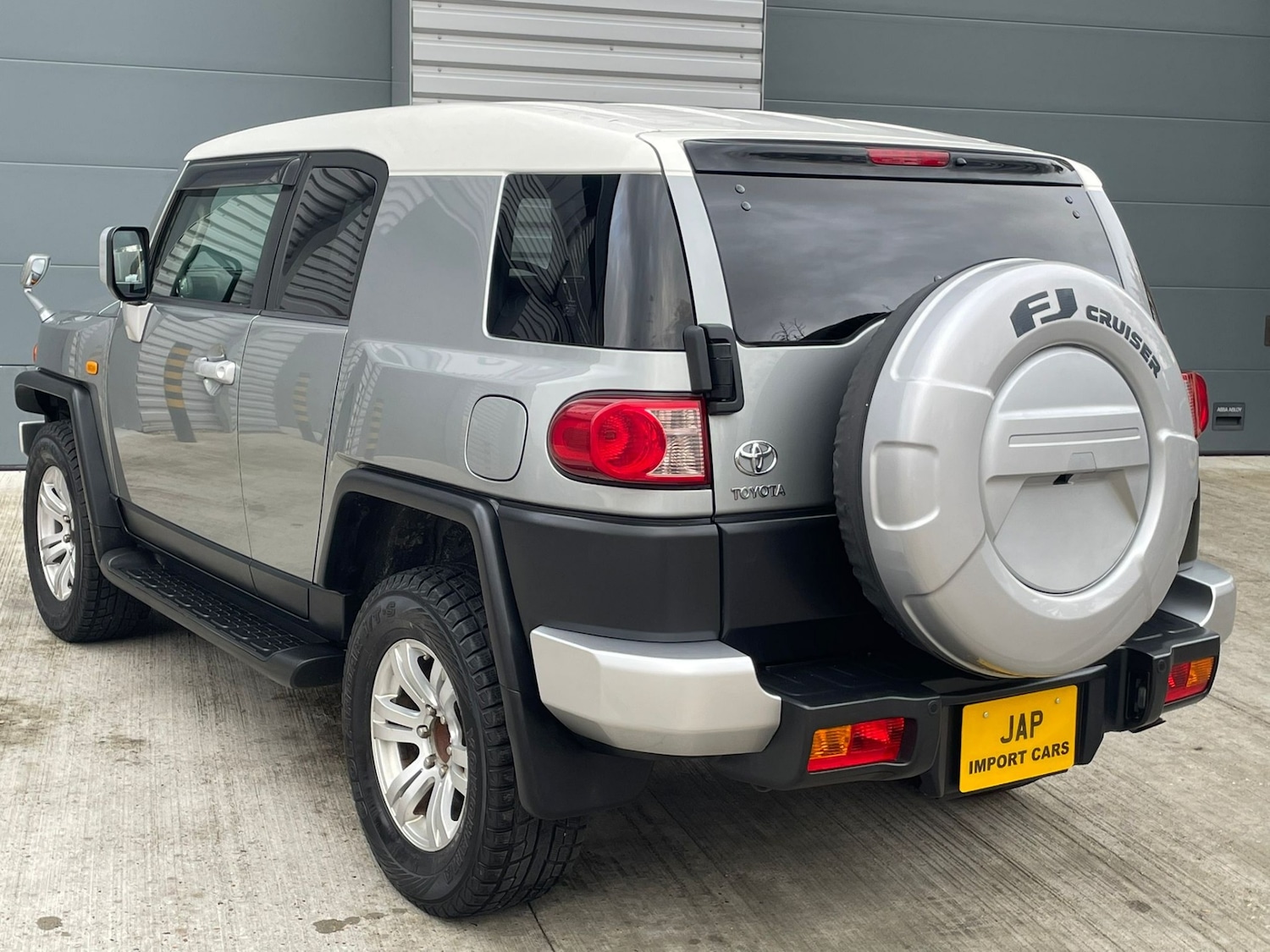 Used Toyota FJ Cruiser 2011 for sale - 76625757: Photo 4
