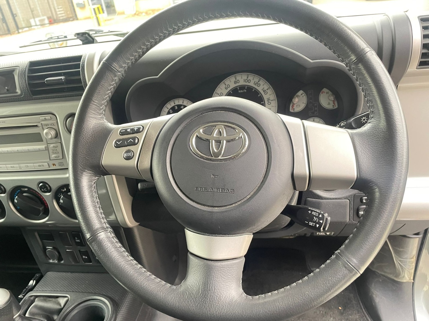 Used Toyota FJ Cruiser 2011 for sale - 76625757: Photo 7