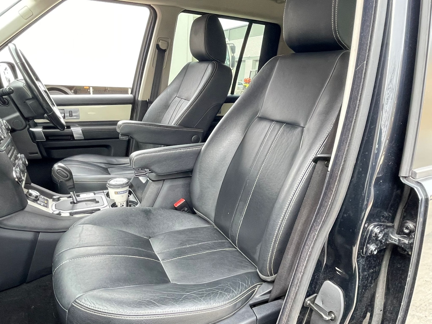 Used Land Rover Discovery 2011 for sale - 77581741: Photo 15