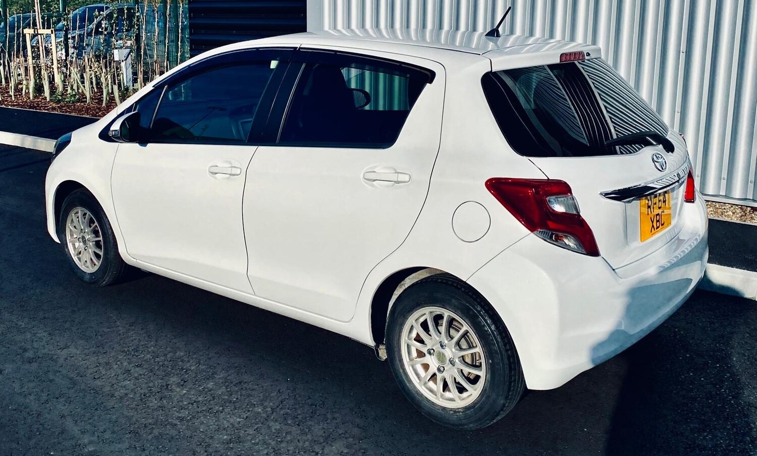 Used Toyota Yaris for sale - 76955330: Photo 23