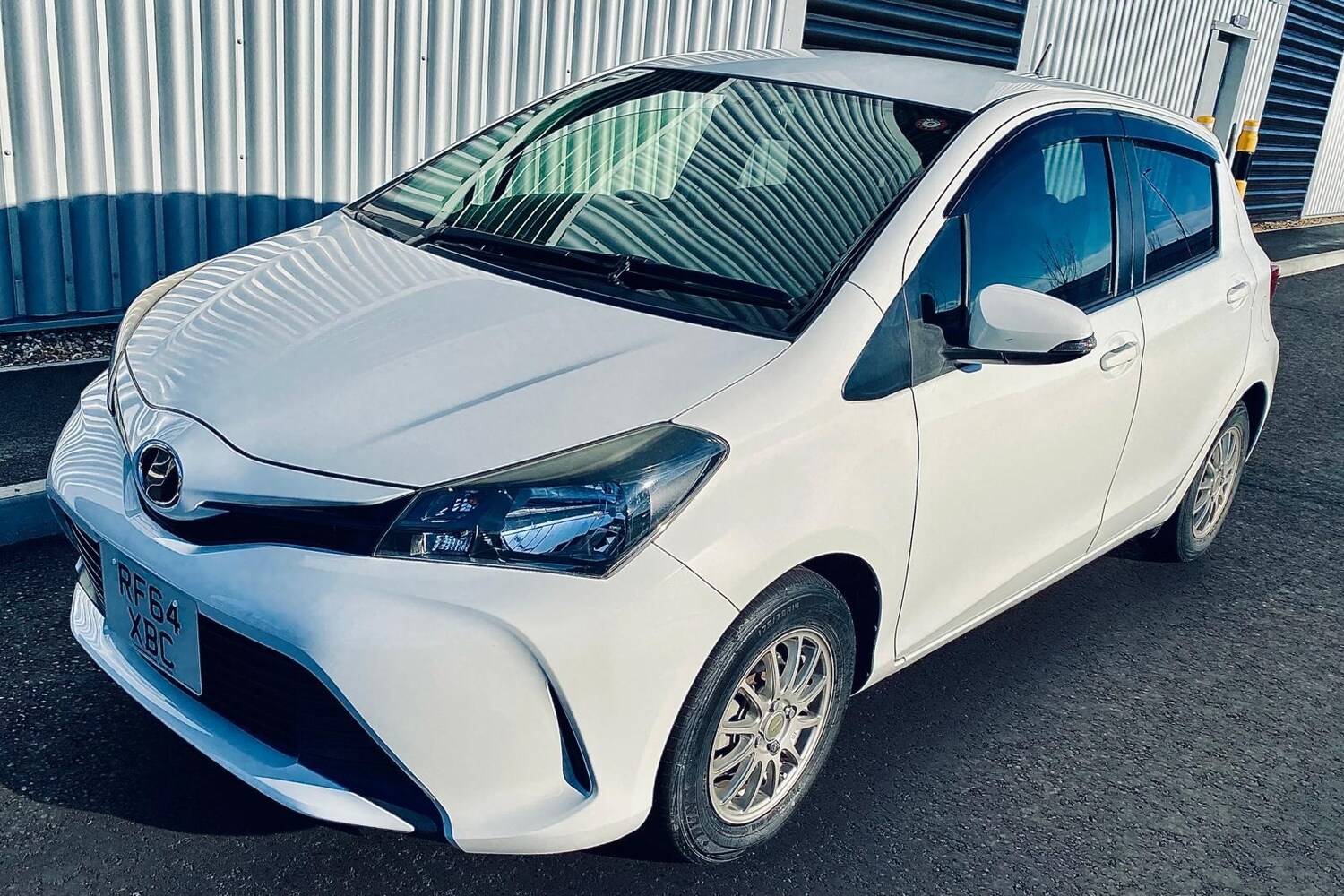 Used Toyota Yaris for sale - 76955330: Photo 29