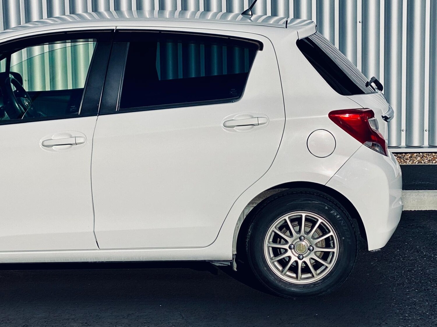 Used Toyota Yaris for sale - 76955330: Photo 33