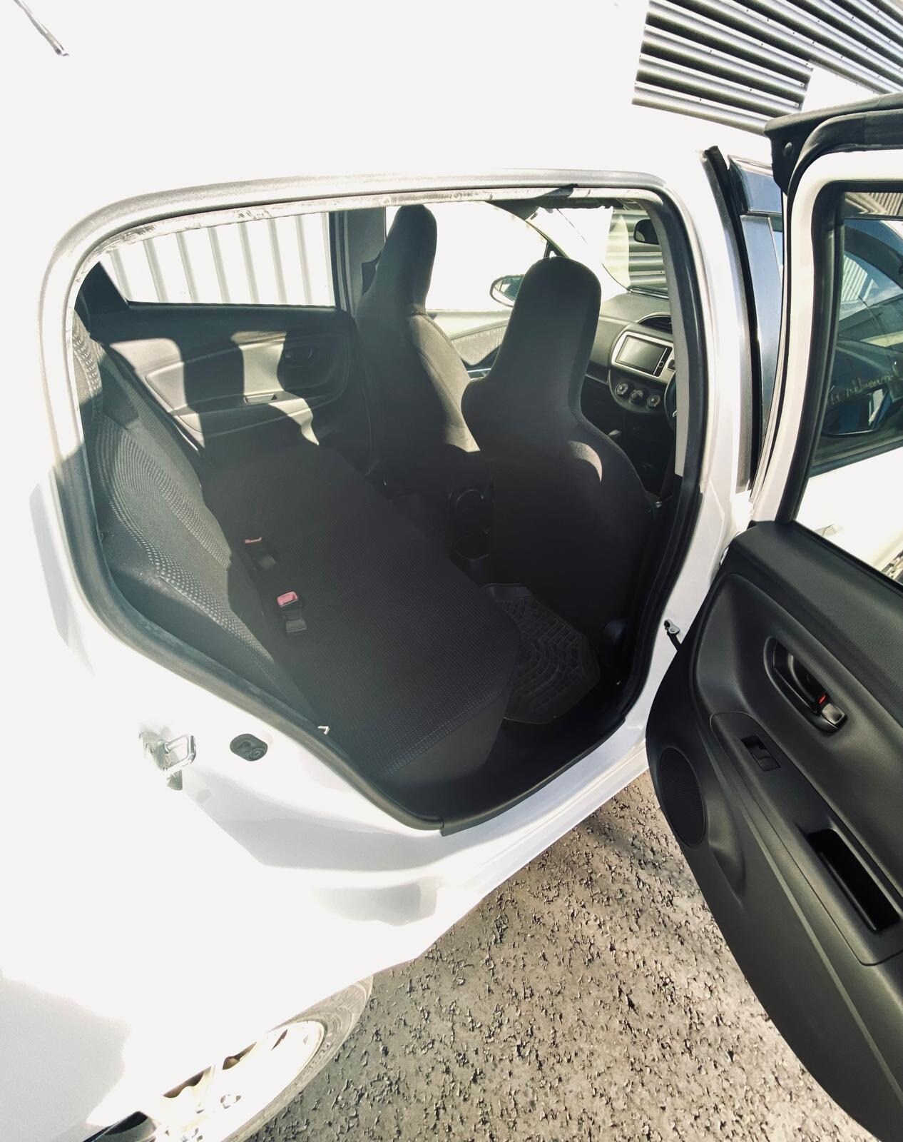 Used Toyota Yaris for sale - 76955330: Photo 40