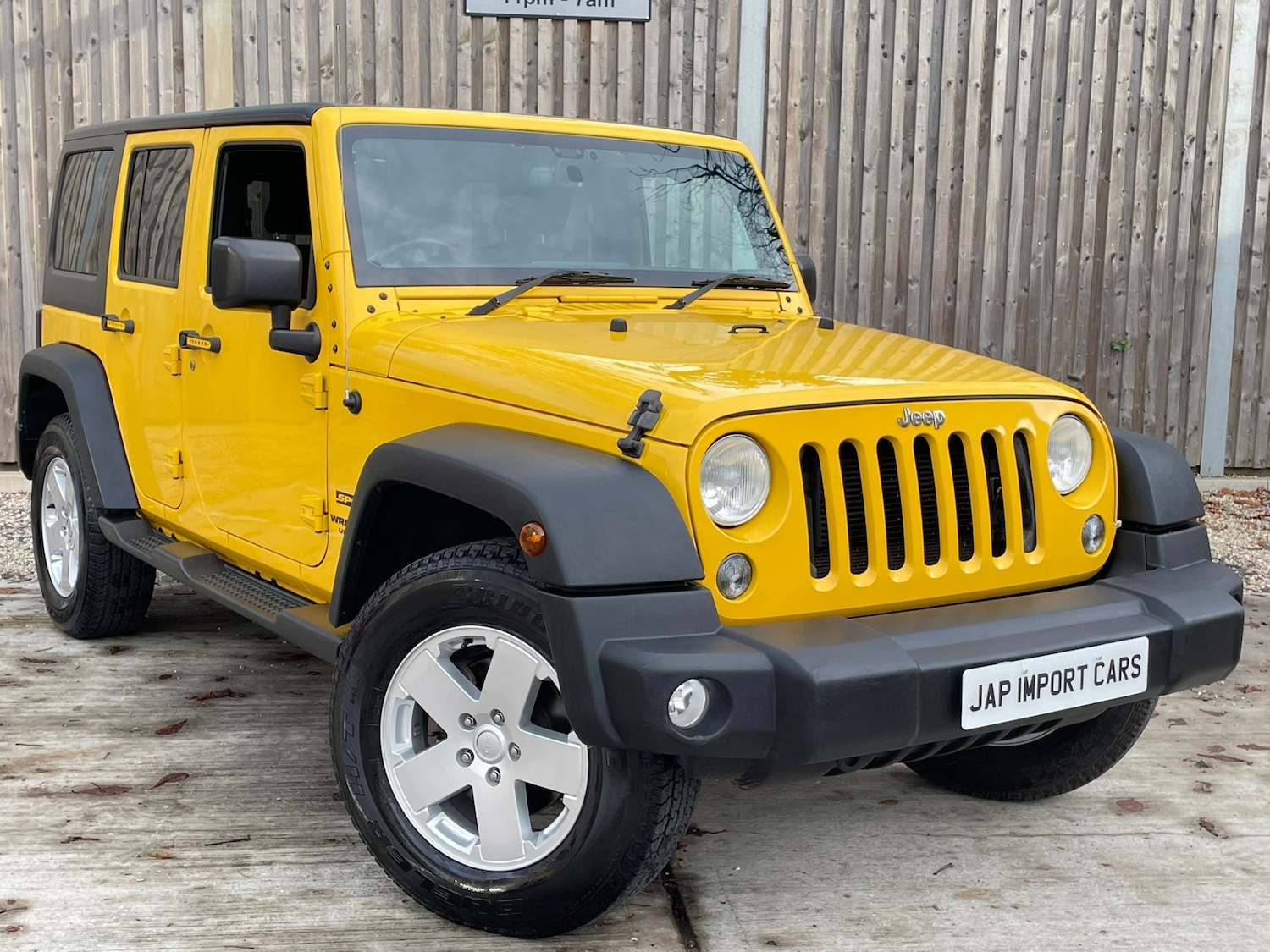 Used Jeep Wrangler 2015 for sale - 76626600: Photo 1