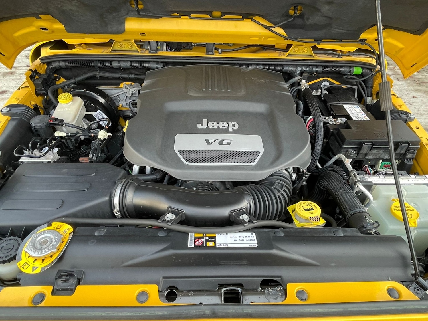 Used Jeep Wrangler 2015 for sale - 76626600: Photo 18