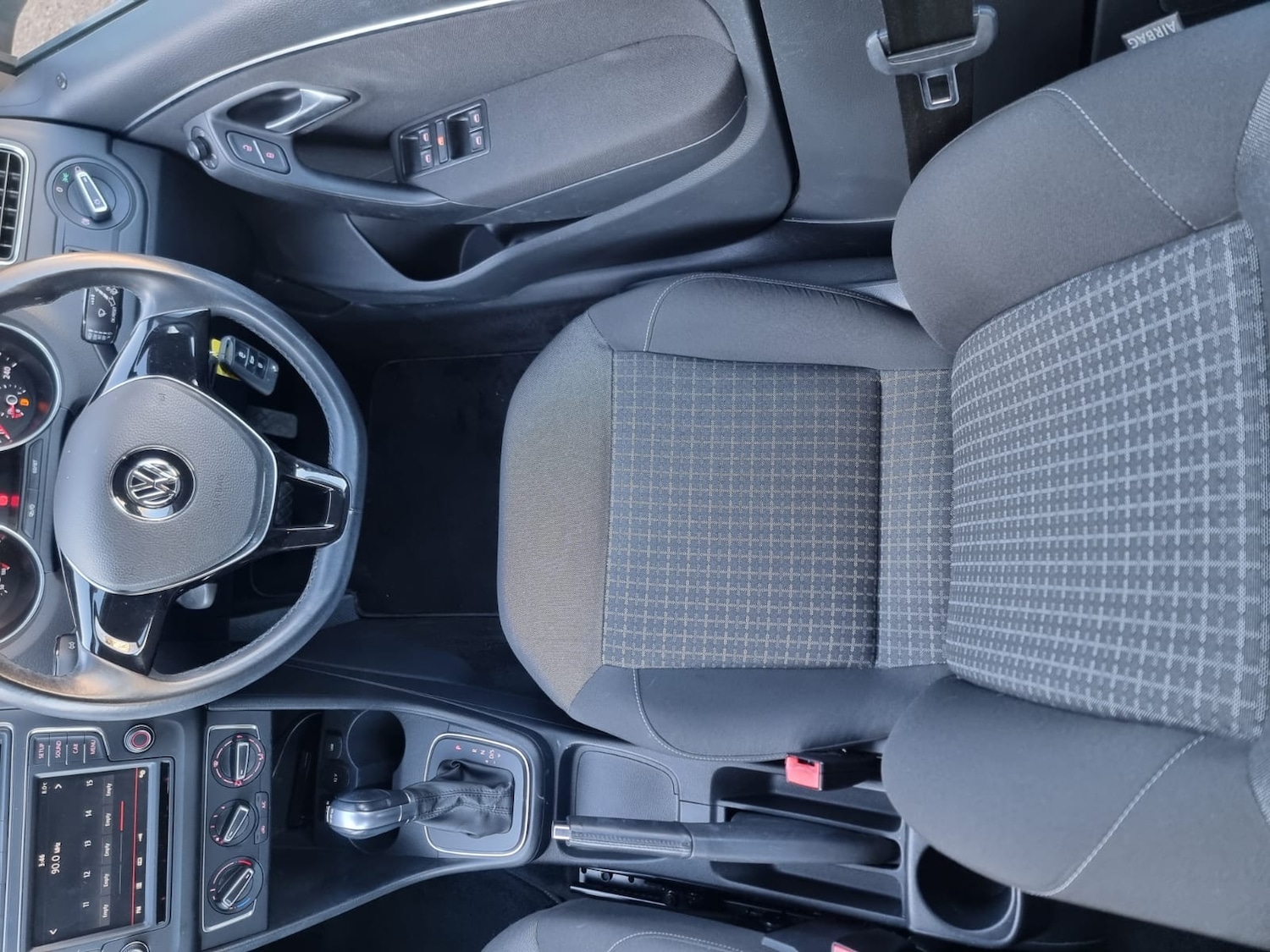 Used Volkswagen Polo 2014 for sale - 76758949: Photo 25