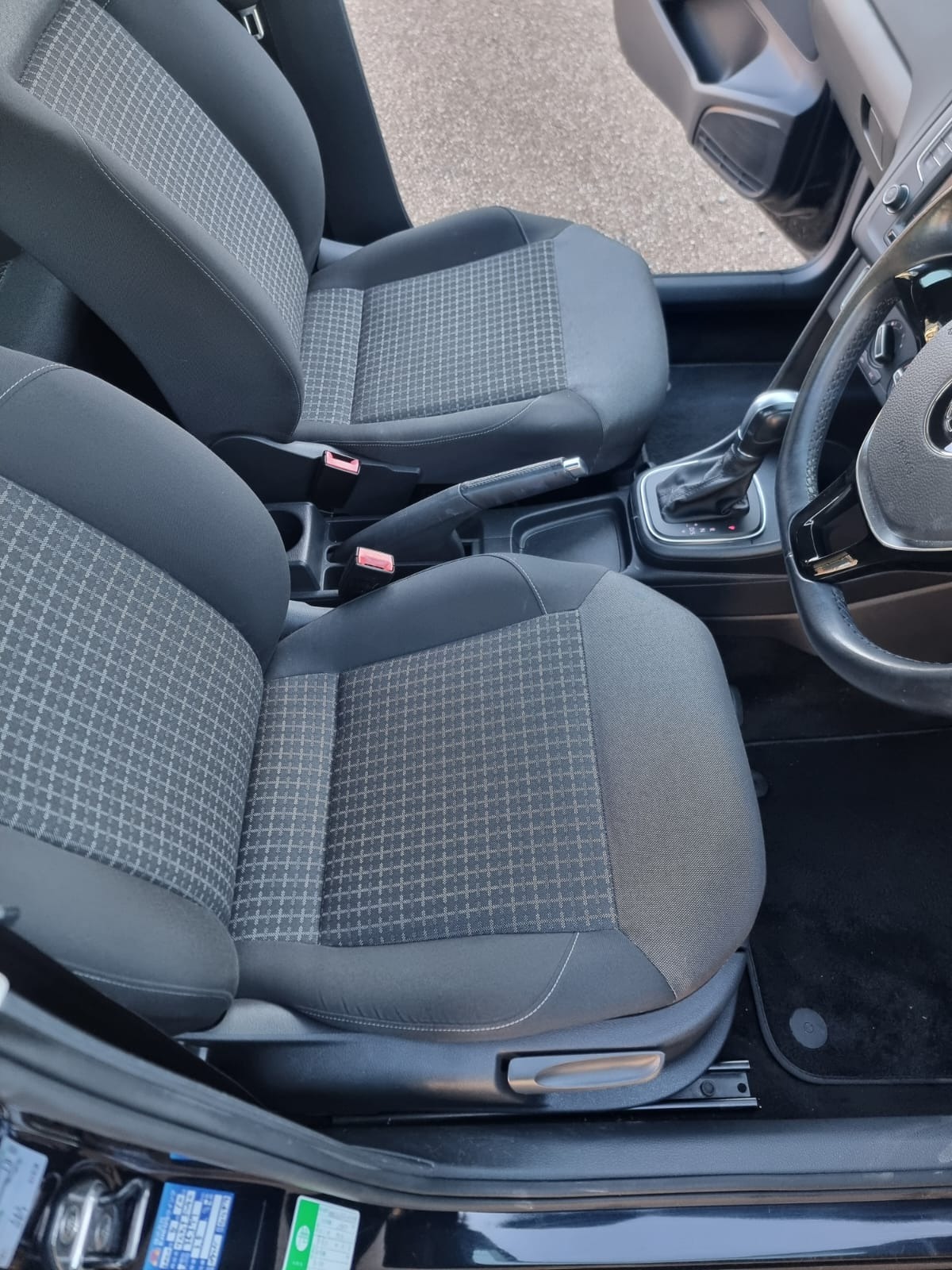 Used Volkswagen Polo 2014 for sale - 76758949: Photo 28