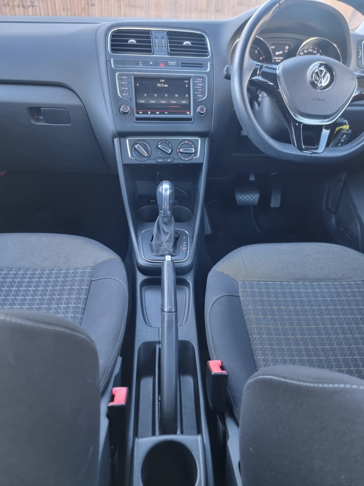 Used Volkswagen Polo 2014 for sale - 76758949: Photo 29