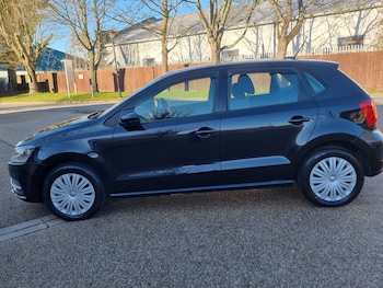 Used Volkswagen Polo 2014 for sale - 76758949: Photo