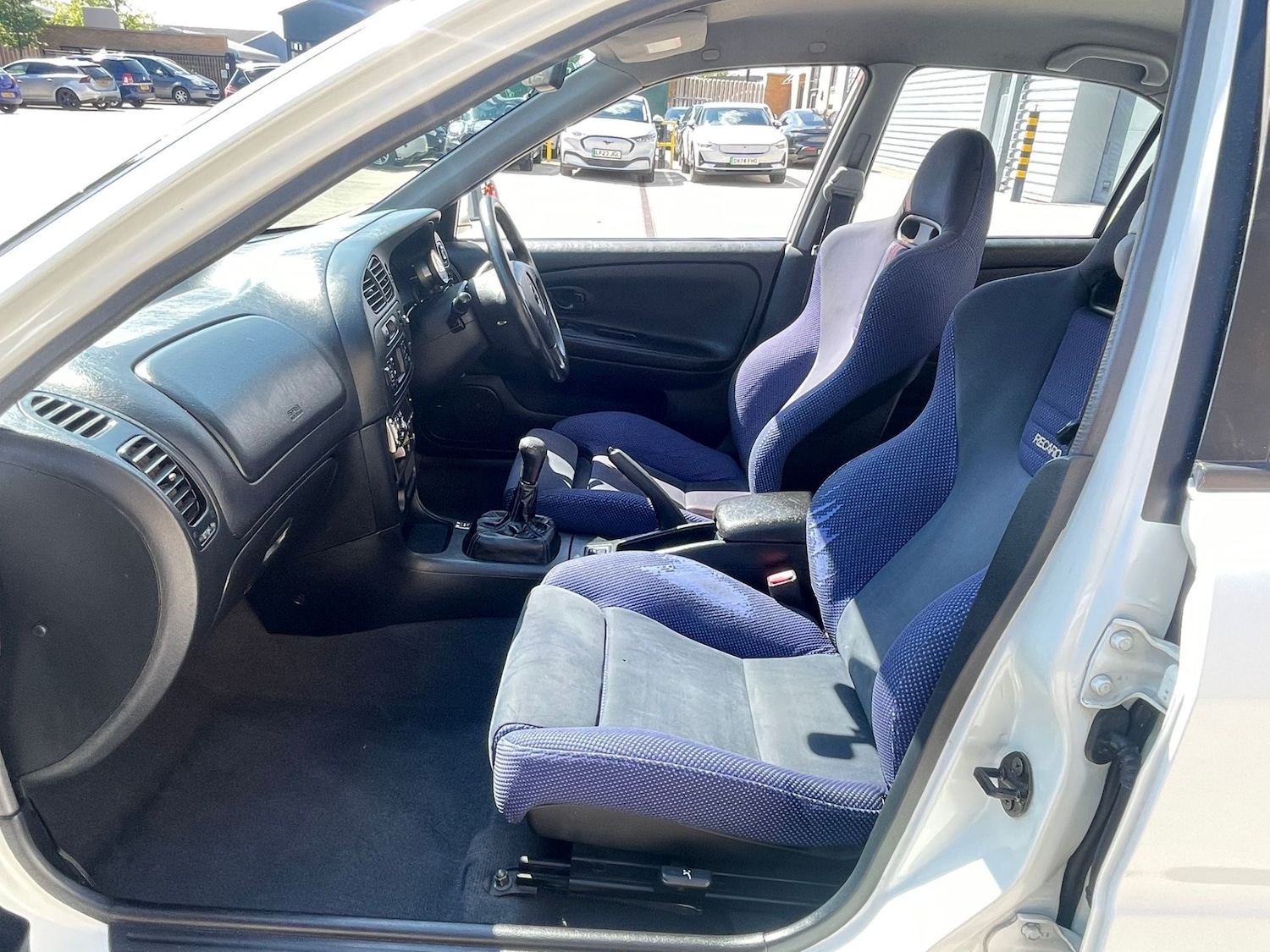 Used Mitsubishi Lancer 1999 for sale - 76846111: Photo 17