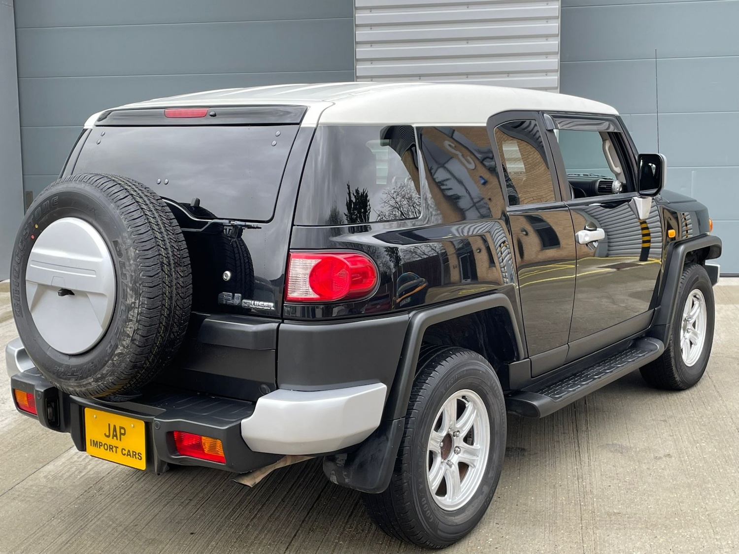 Used Toyota FJ Cruiser 2012 for sale - 76626440: Photo 4