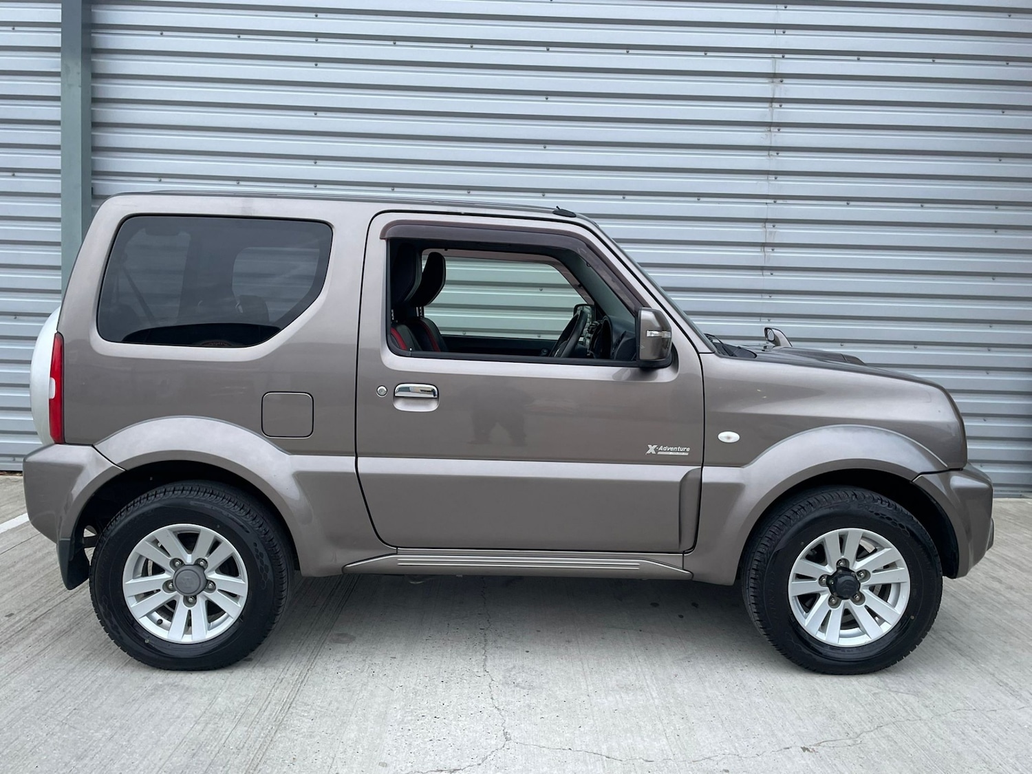 Used Suzuki Jimny 2014 for sale - 76882049: Photo 15