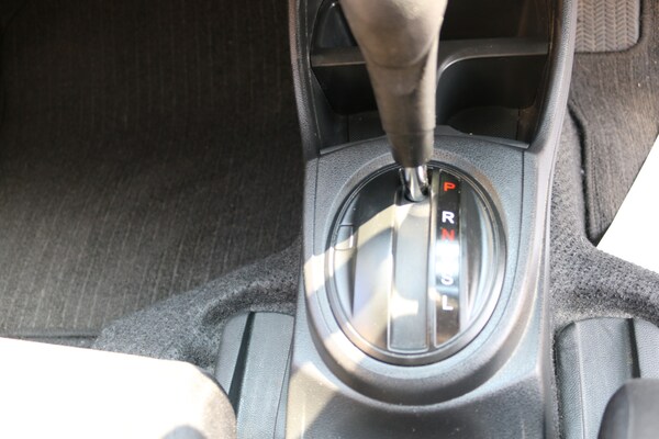 Used Honda Jazz 2014 for sale - 74327124: Photo 15