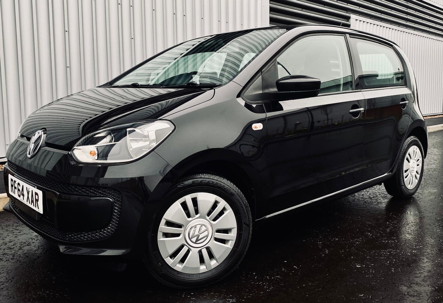 Used Volkswagen up! 2025 for sale - 77022750: Photo 3