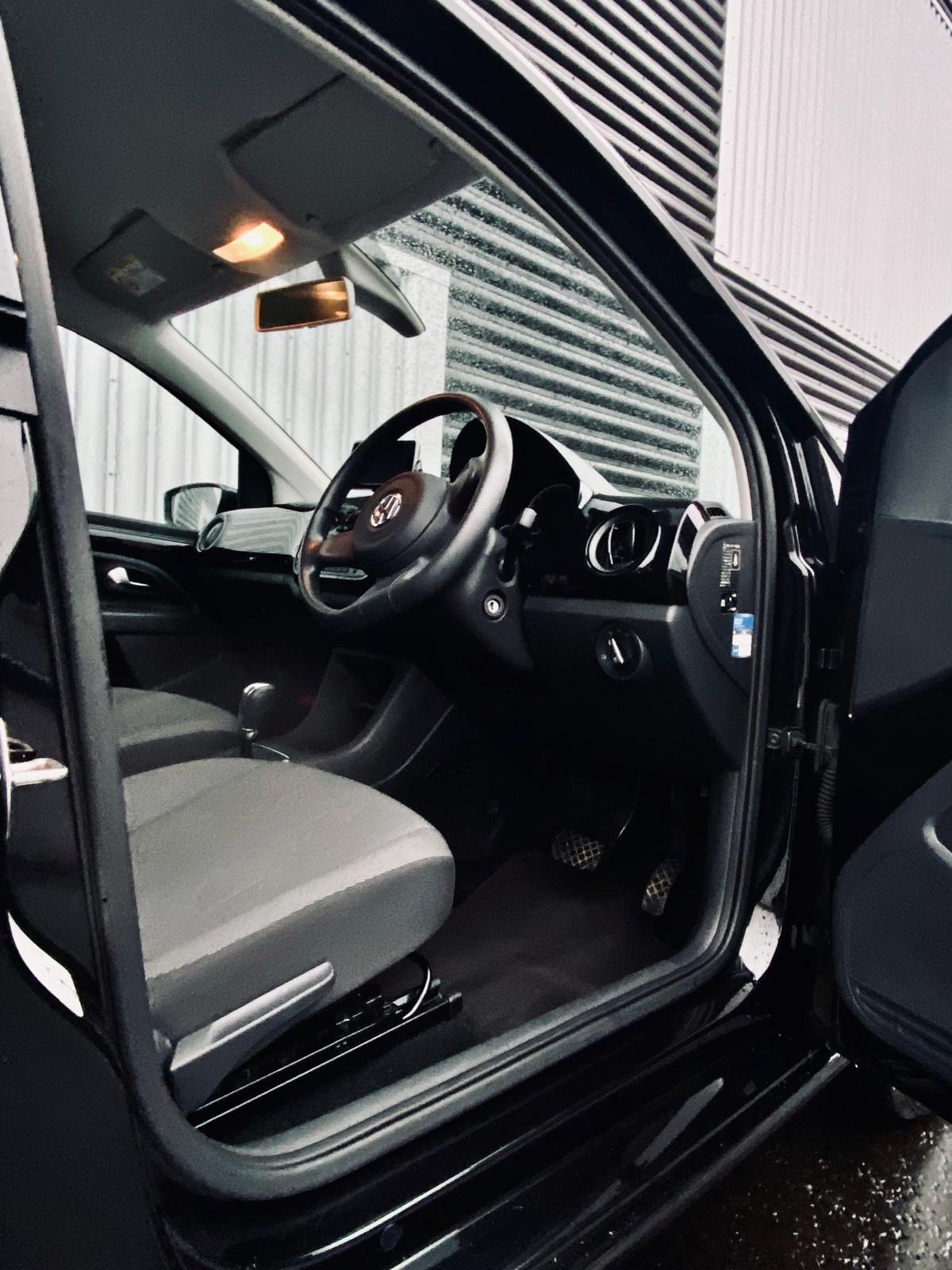 Used Volkswagen up! 2025 for sale - 77022750: Photo 47