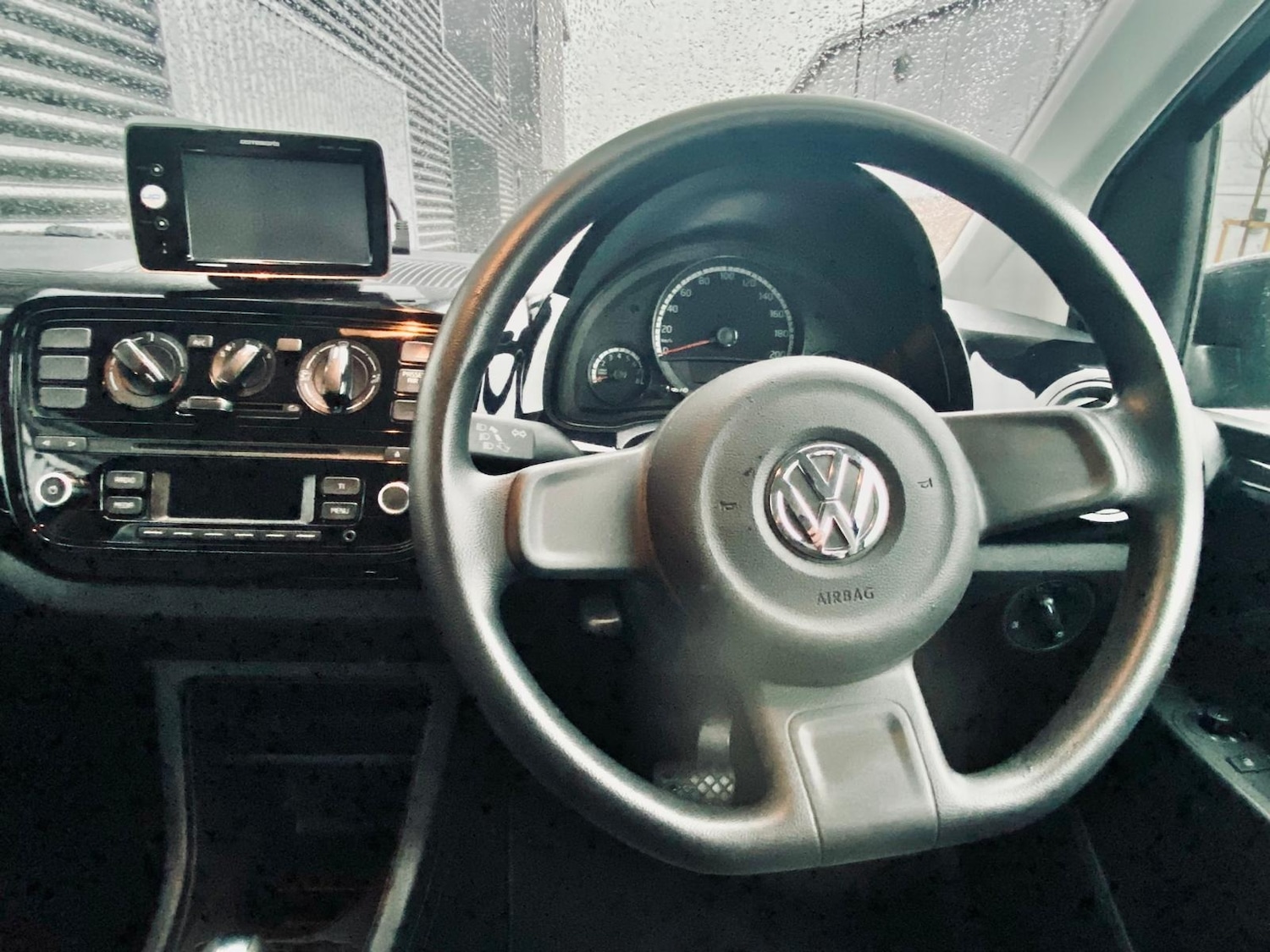 Used Volkswagen up! 2025 for sale - 77022750: Photo 48