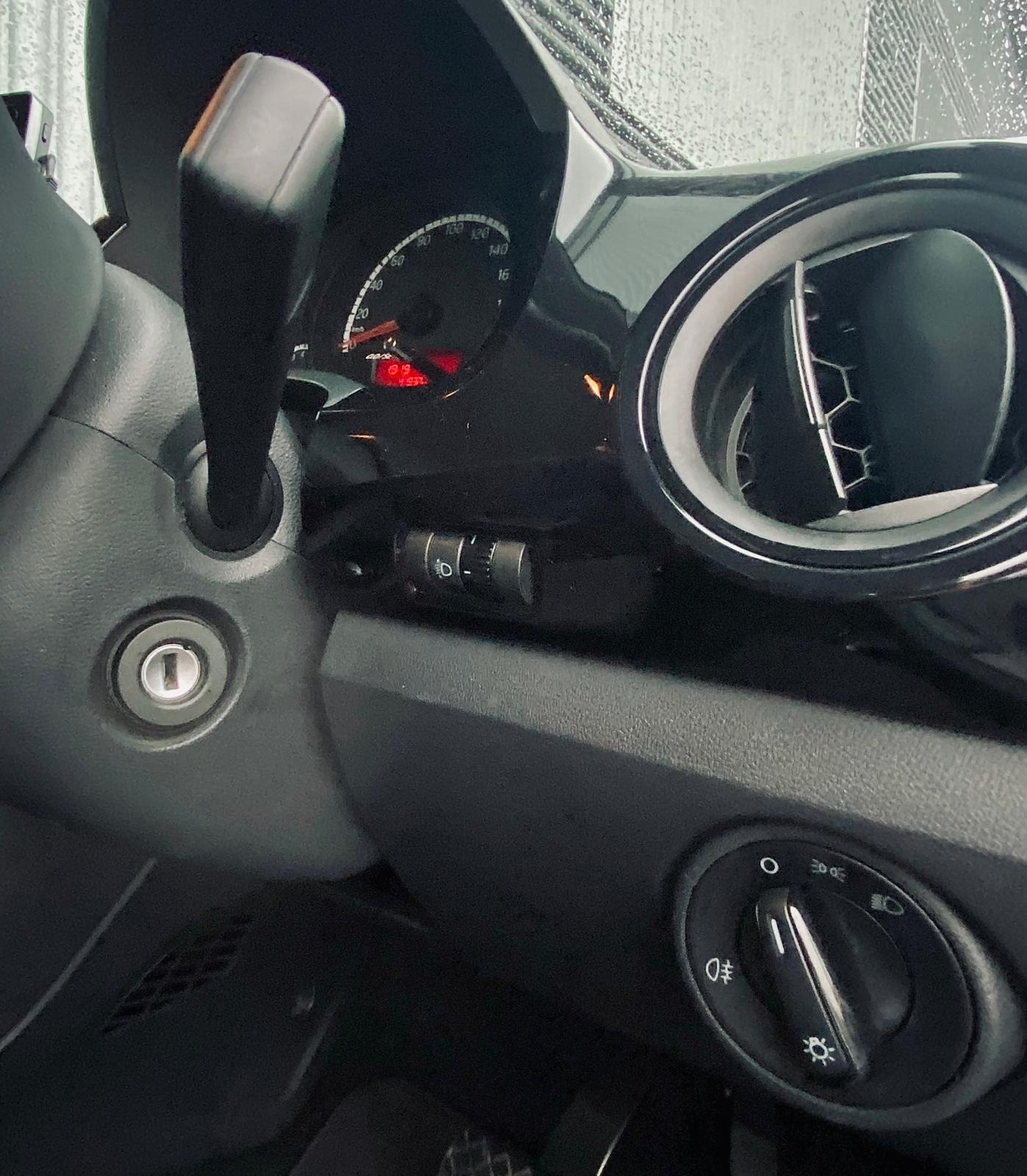 Used Volkswagen up! 2025 for sale - 77022750: Photo 59