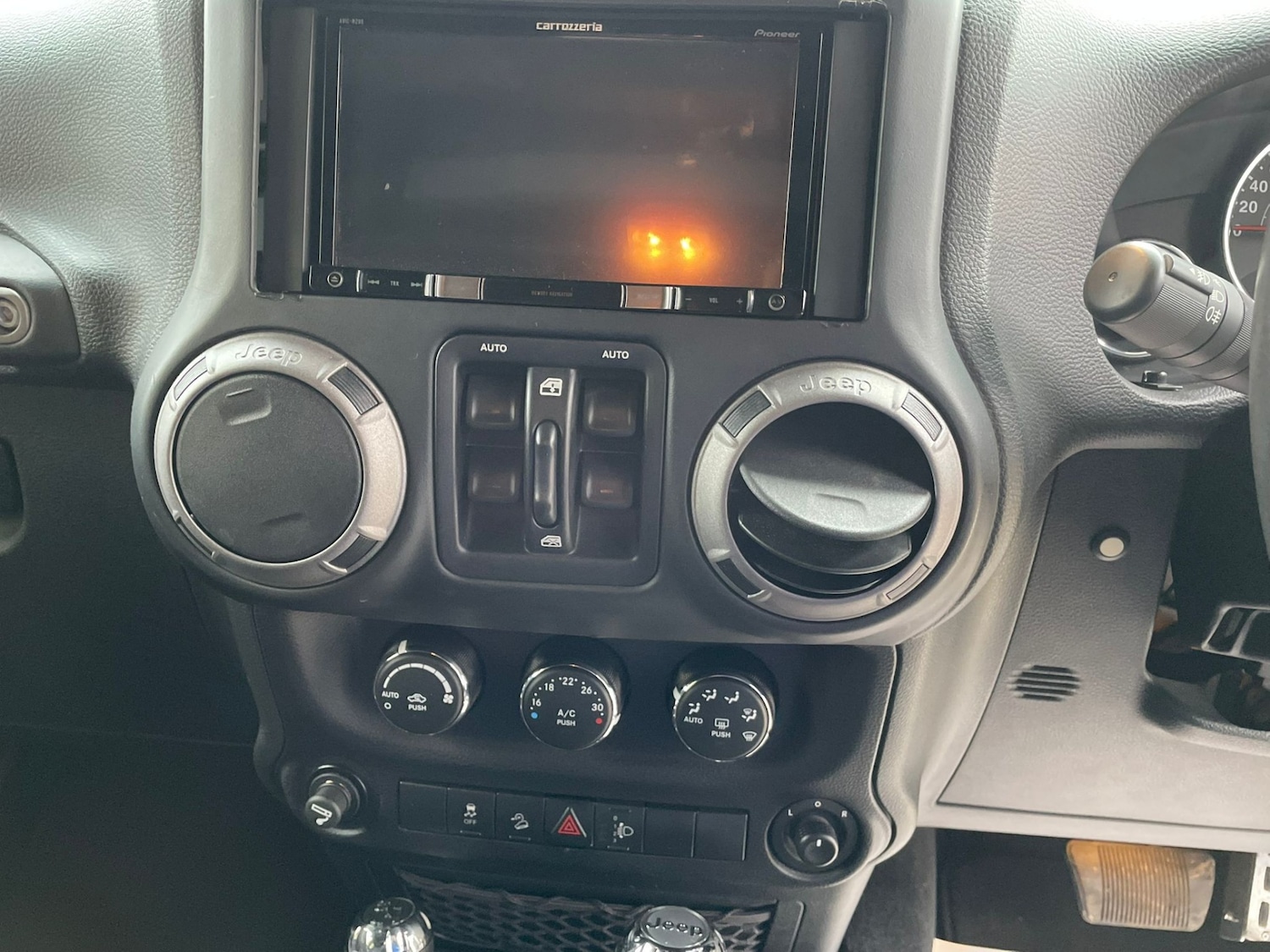 Used Jeep Wrangler 2016 for sale - 77261703: Photo 16