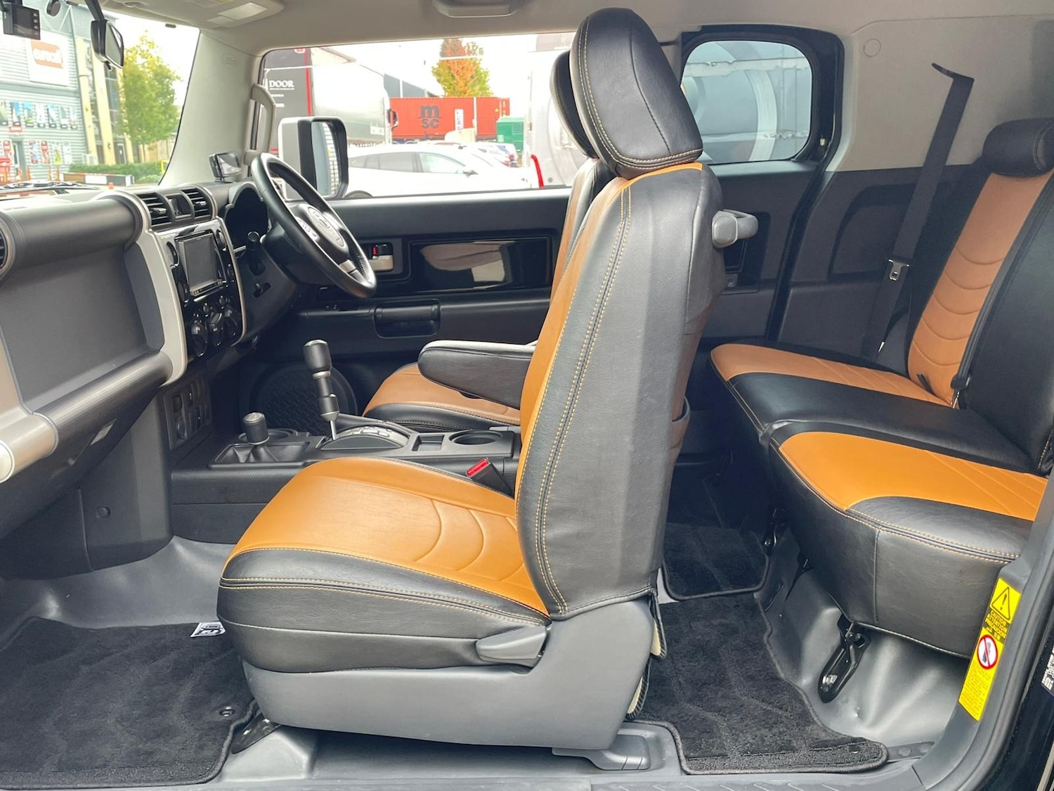 Used Toyota FJ Cruiser 2014 for sale - 76882130: Photo 6