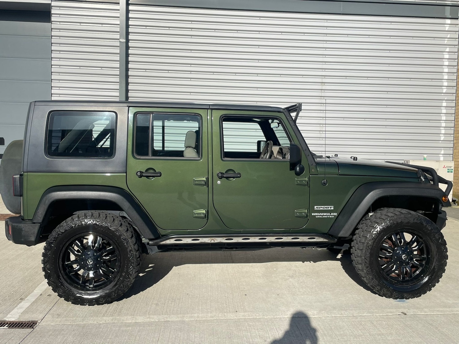 Used Jeep Wrangler 2008 for sale - 76625889: Photo 4