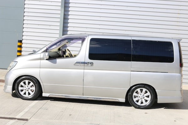 Used Nissan Elgrand 2021 for sale - 72322873: Photo 3