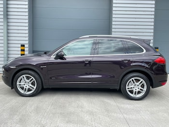 Used Porsche Cayenne 2010 for sale - 78802521: Photo
