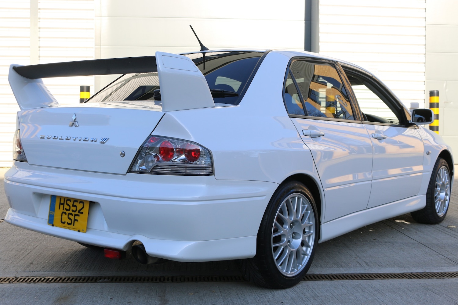 Used Mitsubishi Lancer 2002 for sale - 76891560: Photo 4