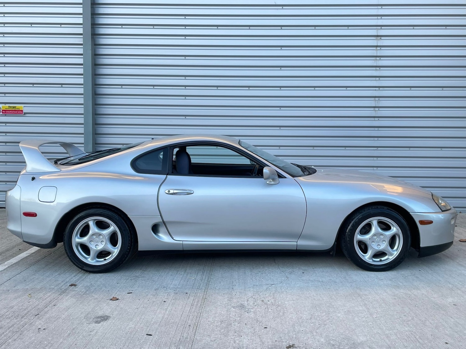 Used Toyota Supra 1996 for sale - 77261889: Photo 3